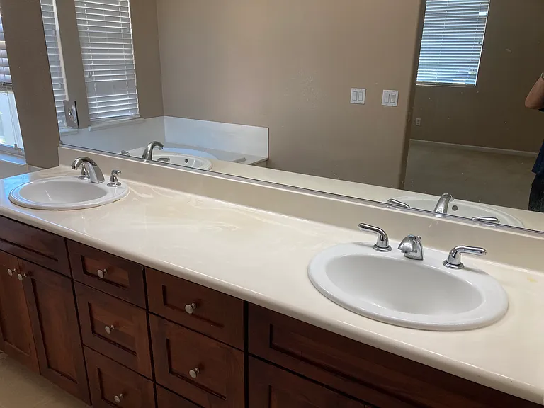 421 Constantine Ct — Photo 4