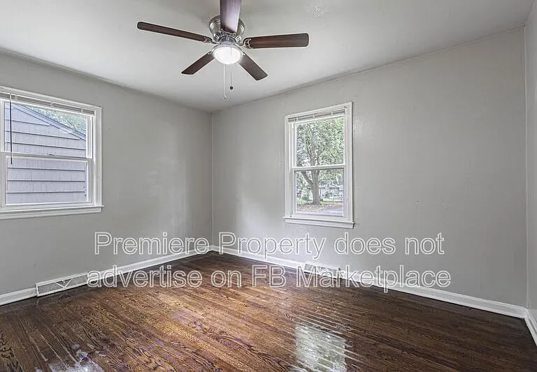 8812 E 86th St — Photo 9