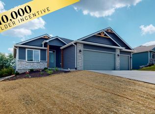 2313 NW 49th Ter, Topeka, KS 66618