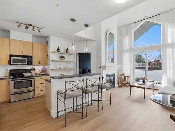 2nd image of 3501 S 15th St SW #306