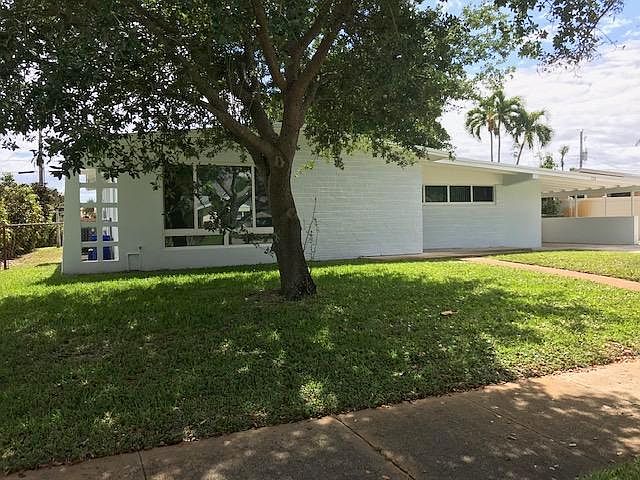1st image of 720 Tradewind Dr
