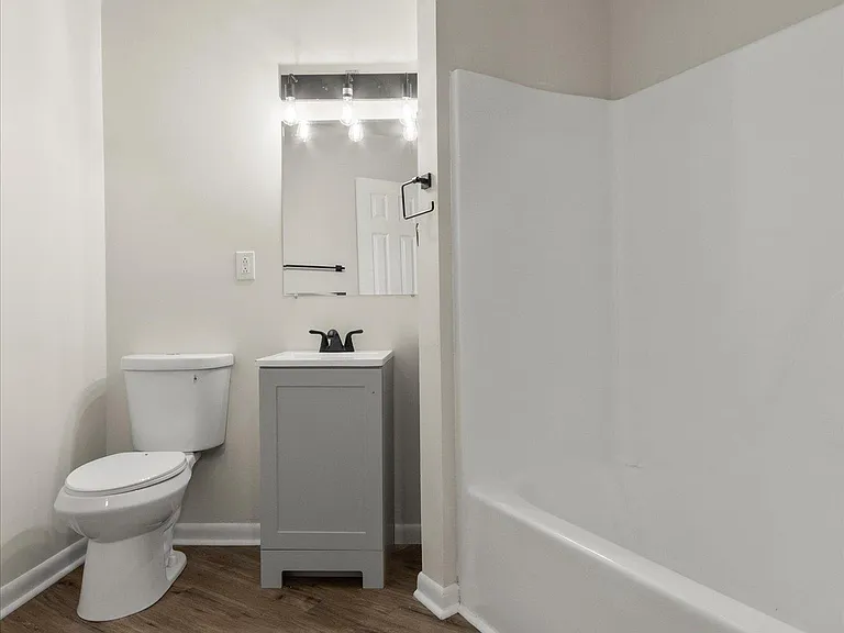 3801 Triana Blvd SW #13 — Photo 14