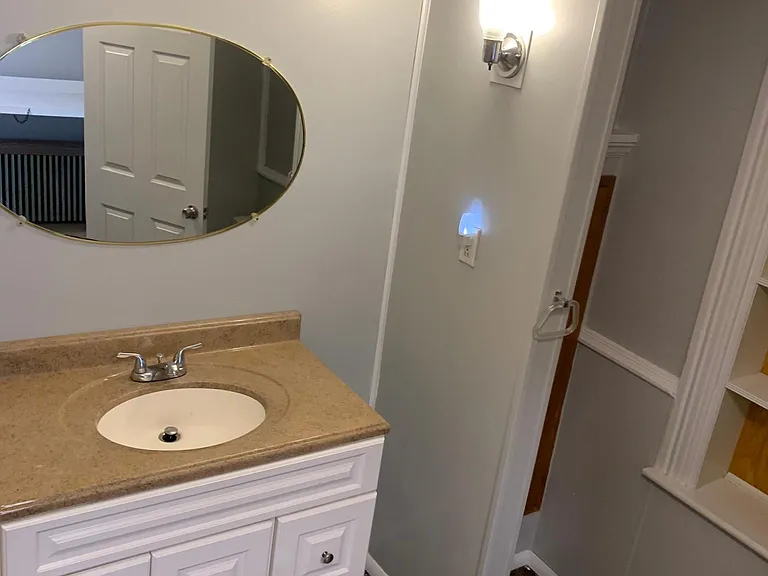 131 Pike St #2 — Photo 9