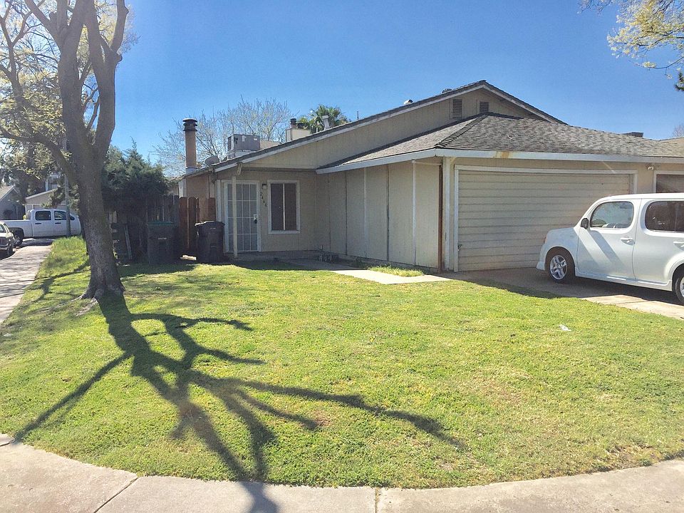 1st image of 2466 Burlington Pl