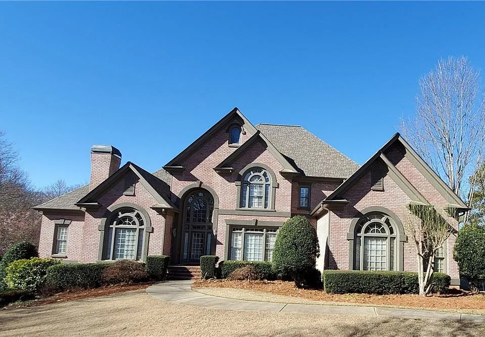 2810 Sugarloaf Club Dr