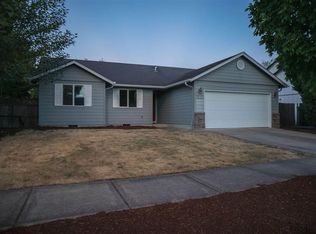 1223 S 6th St, Independence, OR 97351