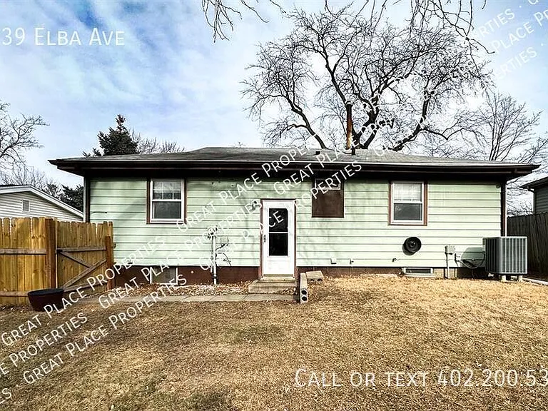 1339 Elba Ave — Photo 3