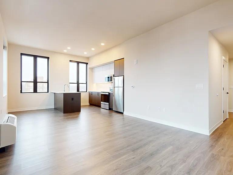 Dining/Living room