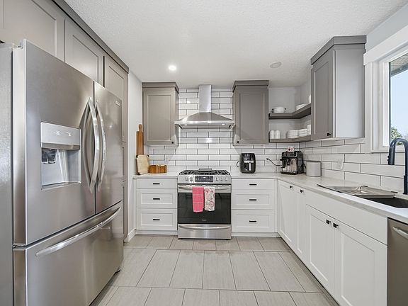 2nd image of 21139 Cook Ave