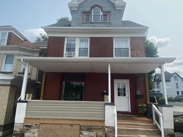 917 Howard Ave, Altoona, PA 16601