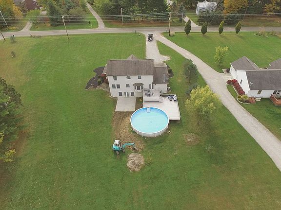 3rd image of 11578 Duncan Plains Rd NW