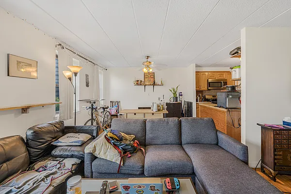 Sold by Excell Choice Realty | media 27