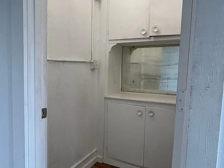 505 Wellington St — Photo 7