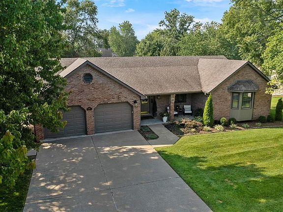 4th image of 1545 Princeton Dr