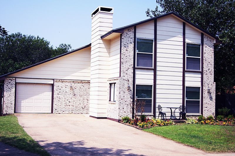 1st image of 5501 Castle Ct