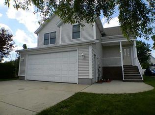 10 Howe St, Cumberland, RI 02864