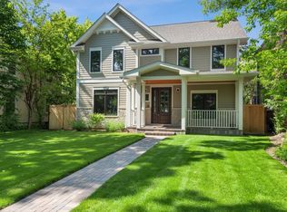 1932 Birchwood Ave, Wilmette, IL 60091