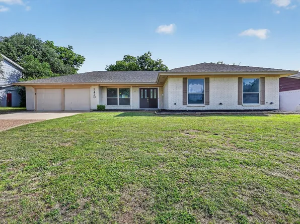 3420 Denbury Dr, Fort Worth, TX 76133