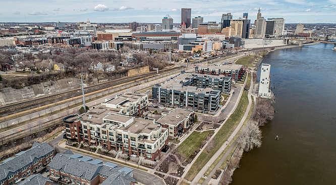 Beautiful location and accessibility to Mississippi river, West 7th, and downtown St. Paul