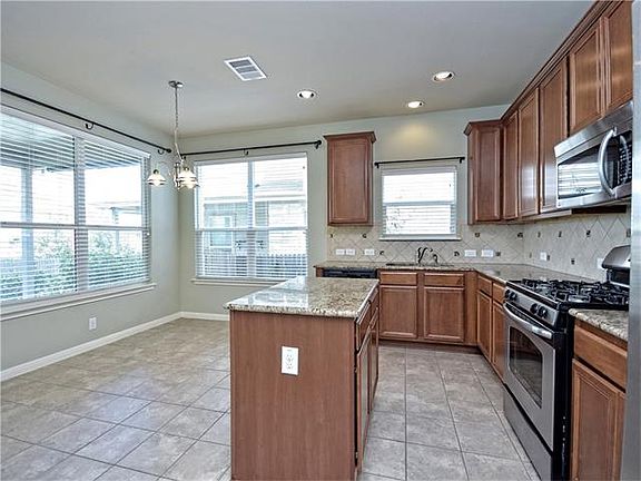 5th image of 11500 Running Brush Ln