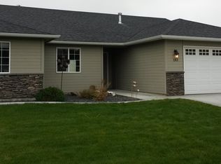 133 Erica Dr, Richland, WA 99352