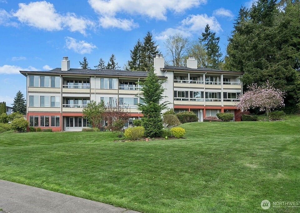 1st image of 23407 Lakeview Drive #G101