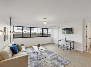 814 N Shipley St #ID1058045P, Wilmington, DE 19801