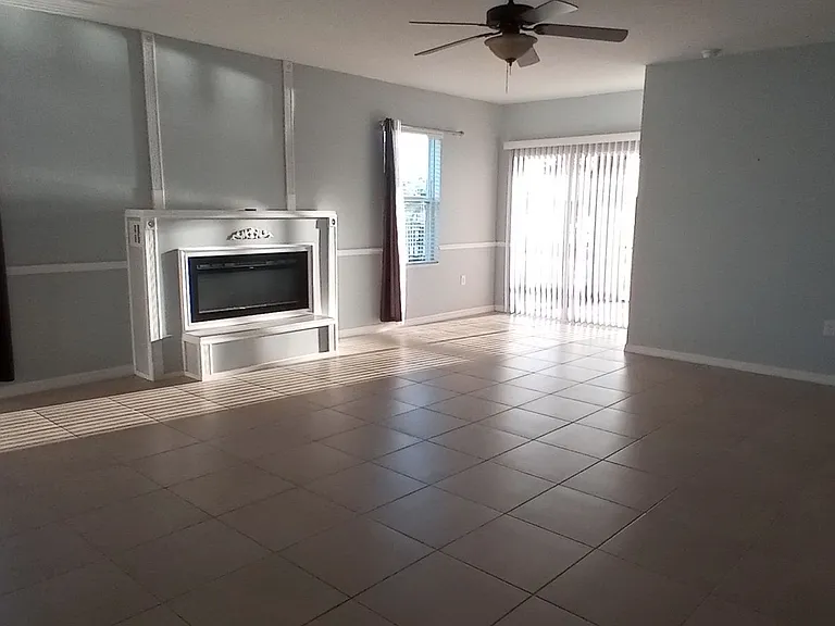 3440 Cancun Ct — Photo 5