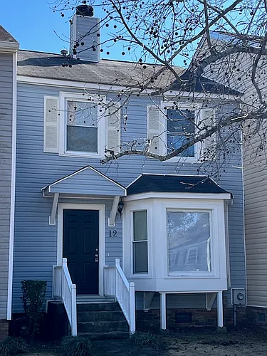 12 Dominion Way Photo 1
