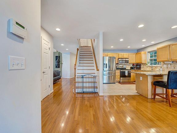 2nd image of 4482 Olyvia Pl