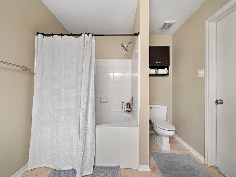 18315 Beaverdell Dr — Photo 12