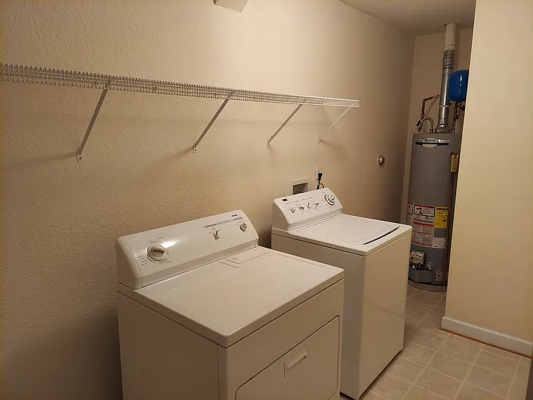 2122 Soundings Crescent Ct — Photo 21