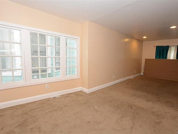5th image of 1224 West Ave