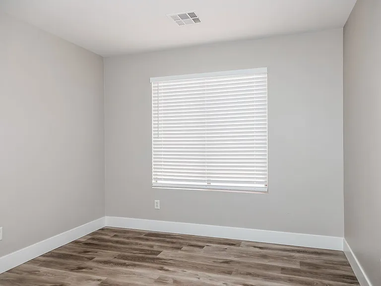 5023 Benezette Ct — Photo 14
