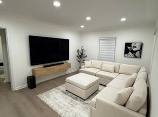 159 W Maplehurst St, Ferndale, MI 48220