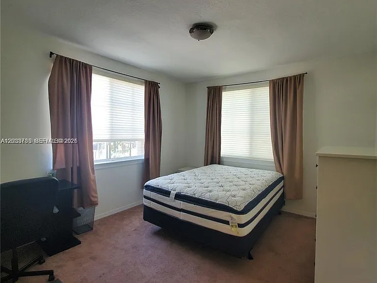 6801 SW 44th St #203 — Photo 8