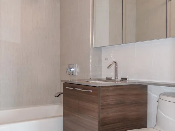 240 East 86th Street image 6 of 15