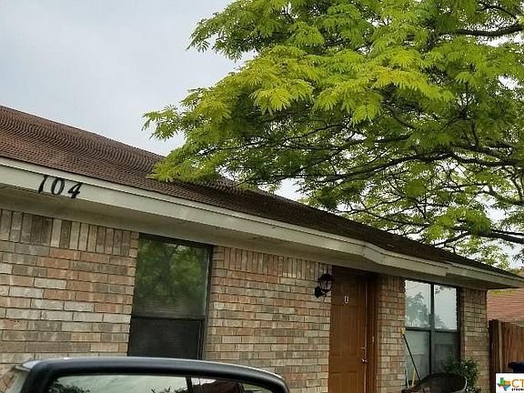 2nd image of 104 Horseshoe Dr #Ab