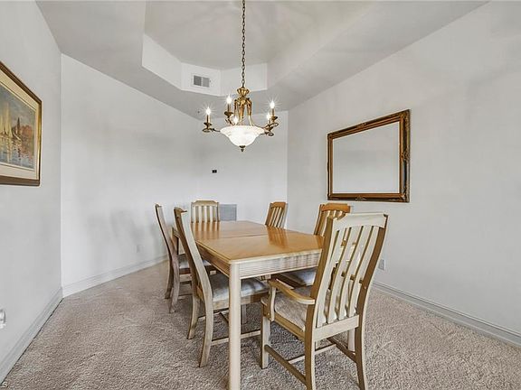 4th image of 1875 Les Chateaux BLVD #303