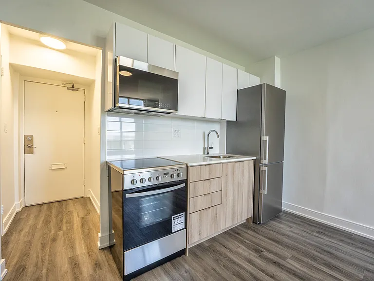90 Eastdale Ave — Photo 15