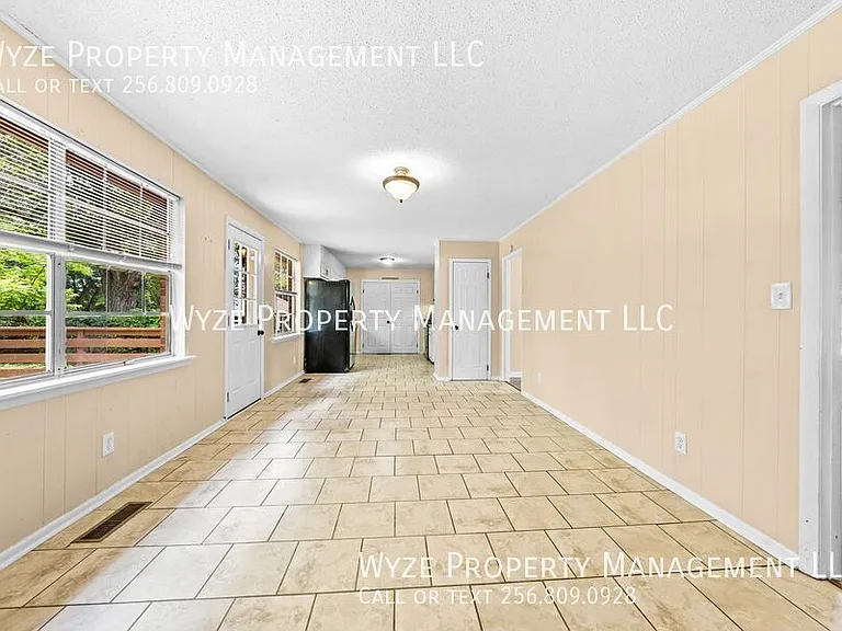 2213 Cecille Dr SW — Photo 26