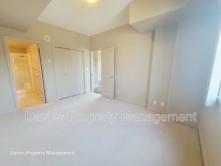 10319 111th St NW #508 — Photo 11