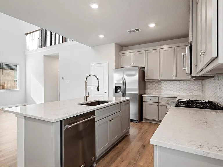 13155 Hidden Village Ct — Photo 19