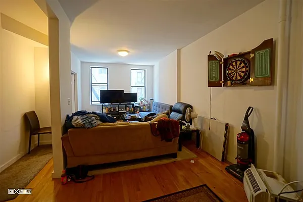 Rented by Citi Habitats | media 7