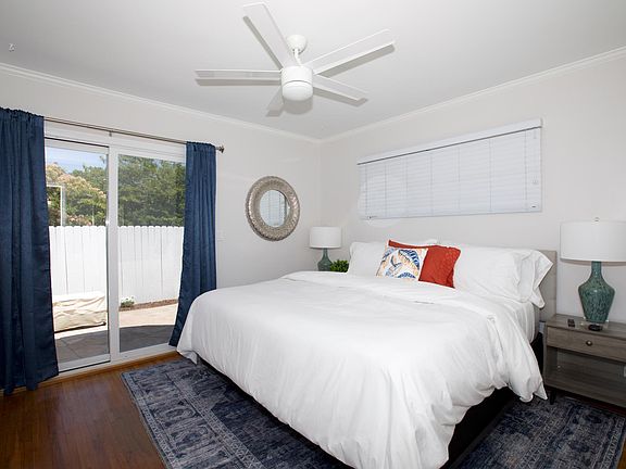 Guest Bedroom 2 - King Bed