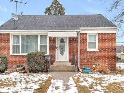 17617 Burnham Ave, Lansing, IL, 60438