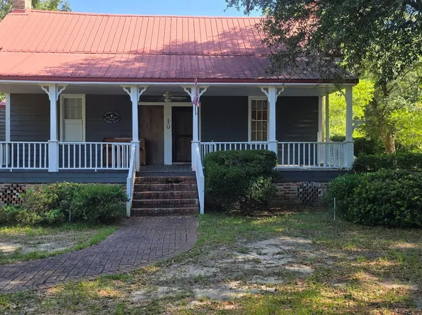 974 Spruce St, Allendale, SC 29810