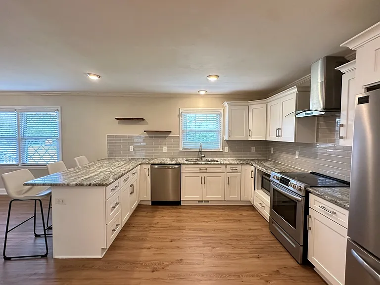 12416 Oakhaven Dr — Photo 11