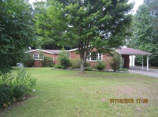 212 Waters Rd, Jacksonville, NC 28546