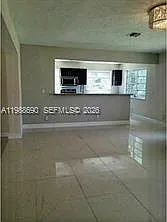 NE 179th Ter — Photo 4